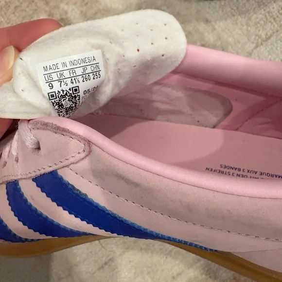adidas Gazelle Pink and Blue Sneakers Size 9 - Picture 5 of 5